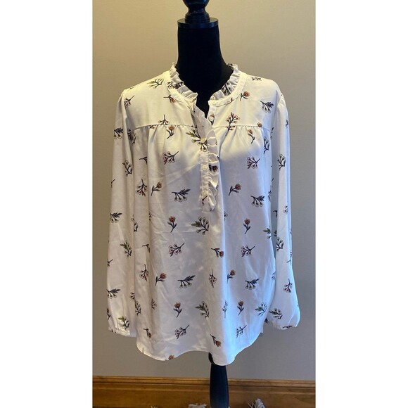 Loft Blouse Size XL Top Cream Long Sleeve Ruffle Collar 1/3 Button Front Dressy - Picture 4 of 10